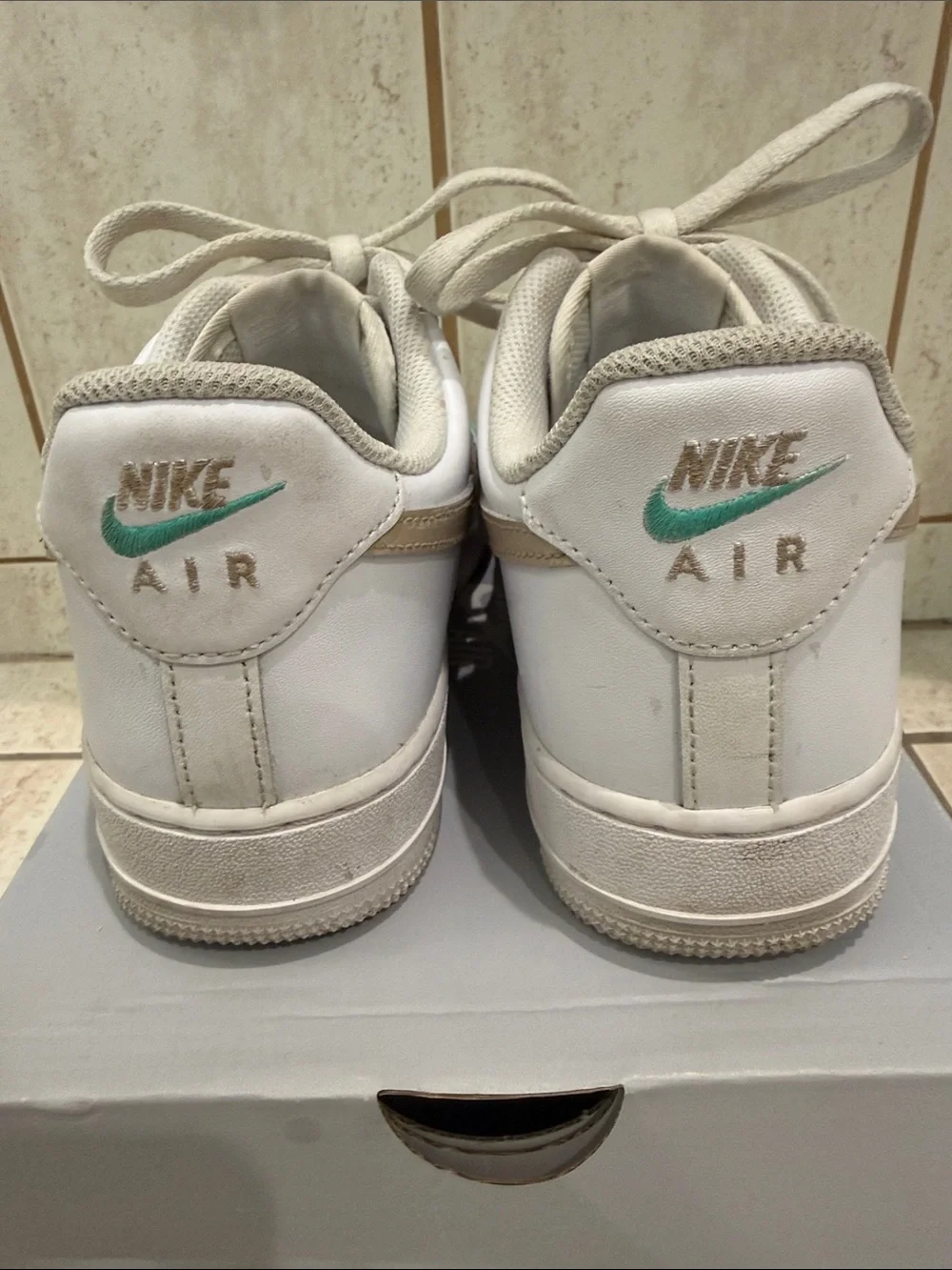 Nike white women